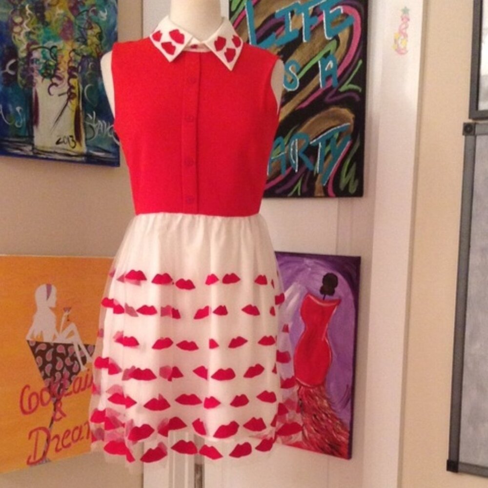NWOT Kiss Lips Cotton & Tulle Dress.